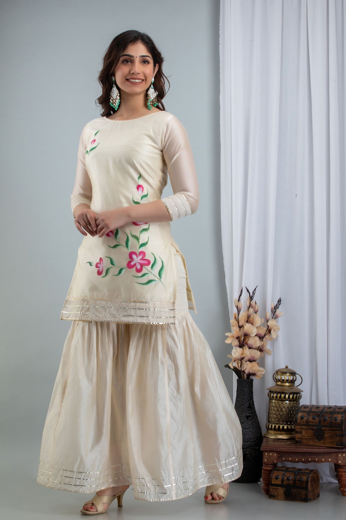 Women's Off-White Hand Painted Kurta with Sharara and Dupatta Set by SARAS THE LABEL (3 Pc Set )
