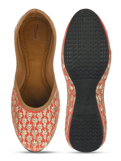 Women's Peach Embroidered Indian Handcrafted Ethnic Comfort Footwear - Saras The Label