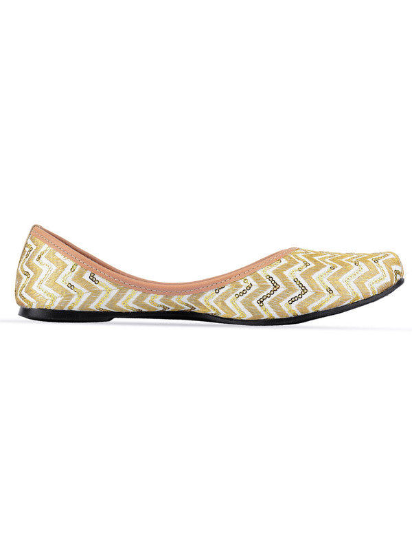 Women's Off White Chevron Indian Ethnic Comfort Footwear - Saras The Label